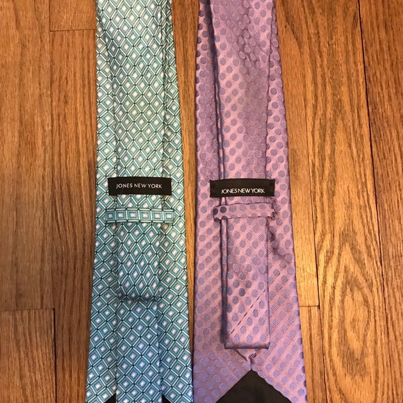 Men’s Neck Ties - Picture 3 of 3